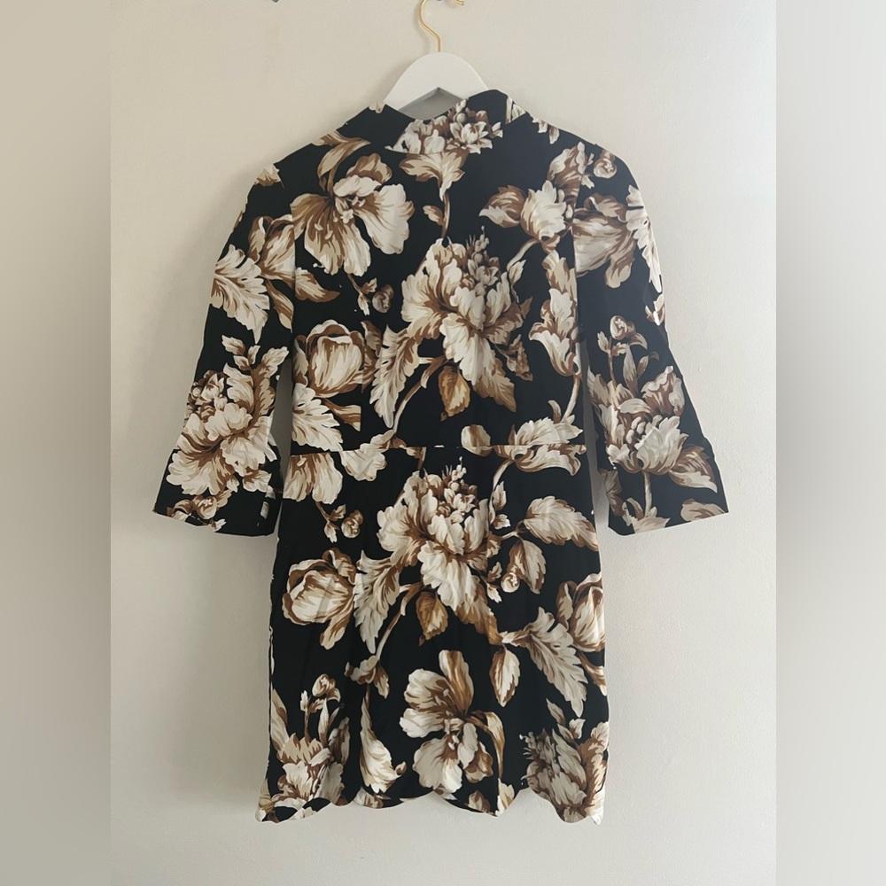 Floral Mock Neck Shift Dress